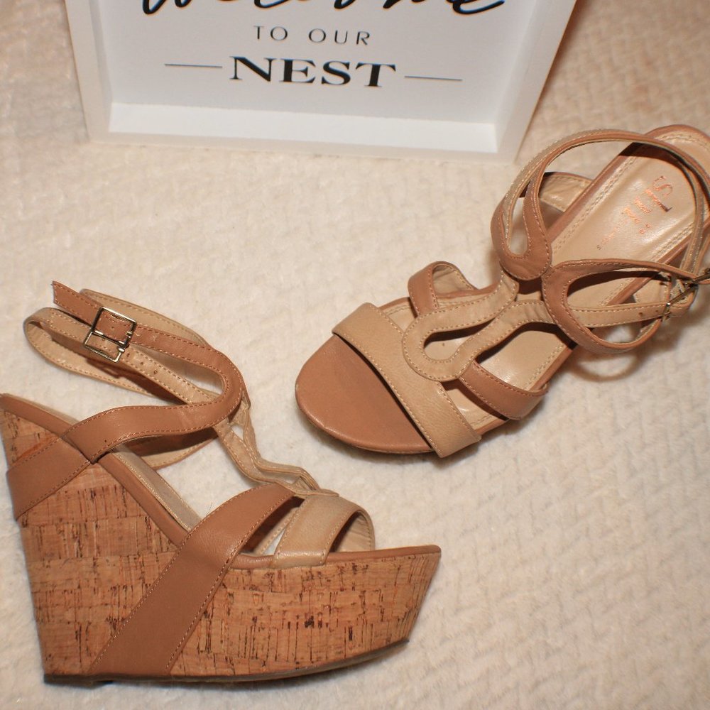 Cute tan and brown wedges